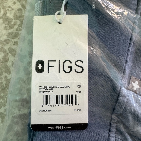 FIGS Vapor Space Blue Scrubs Set (XS) - Picture 5 of 5